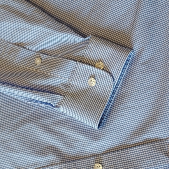 TOMMY Hilfiger Men's dress shirt size L - Picture 5 of 6